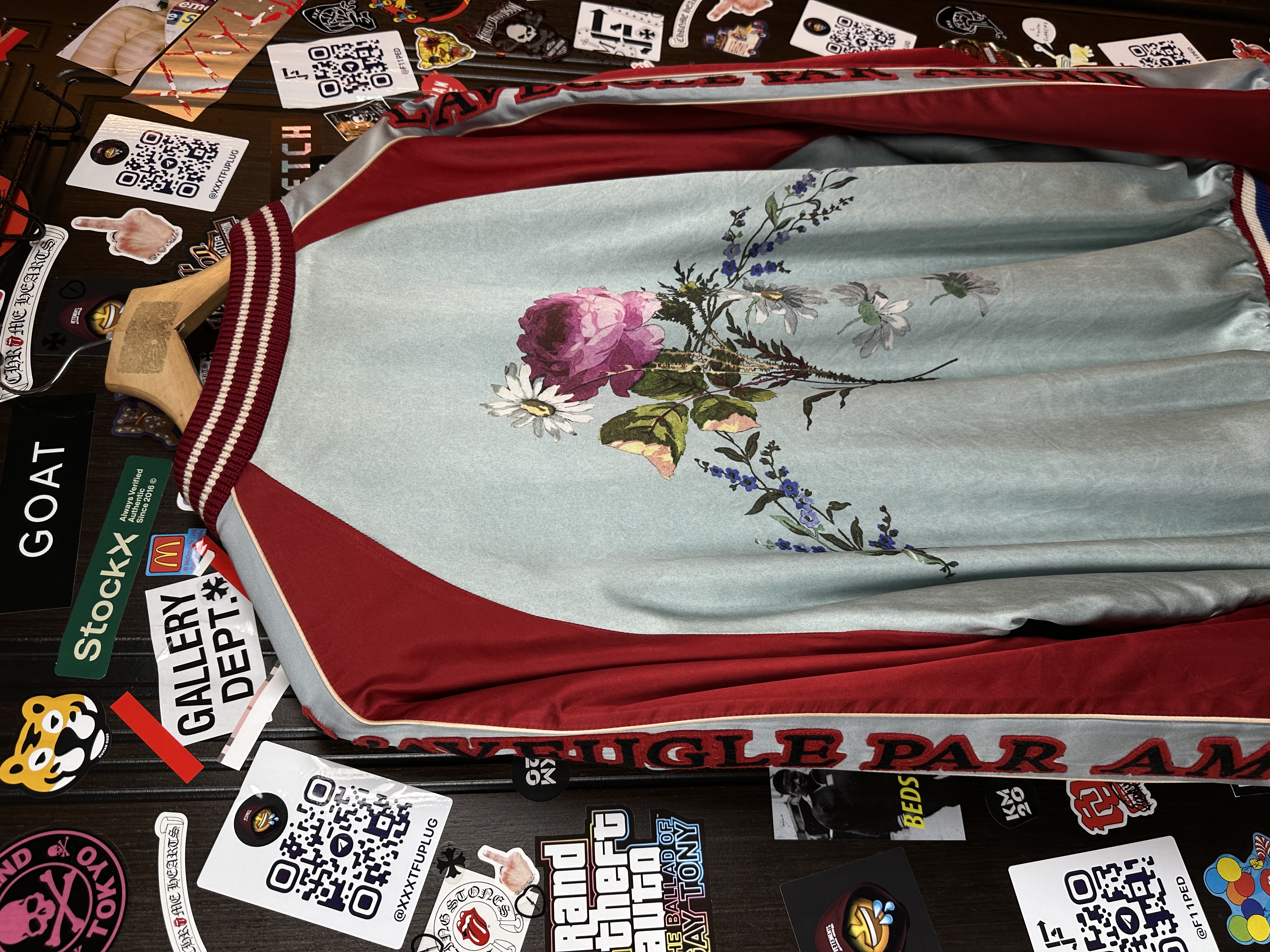 Gucci Gucci SS17 Amour illuminati Silk/Viscose XXL Bomber