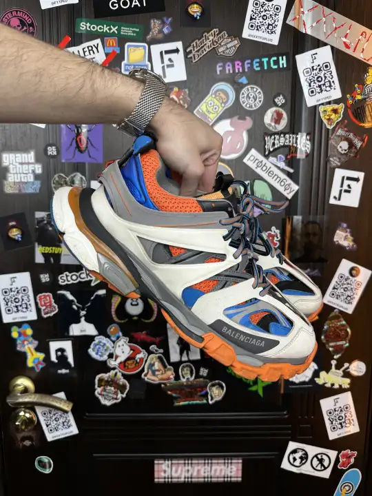 Balenciaga Track 1 Fist release, detail view 10