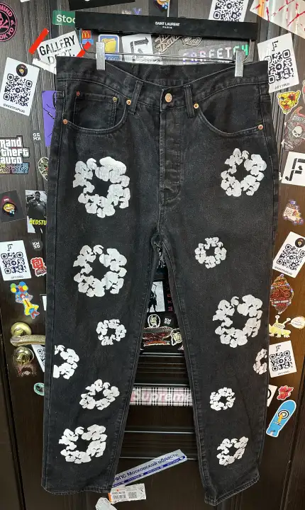 Denim Tears DT Black 34, detail view 3