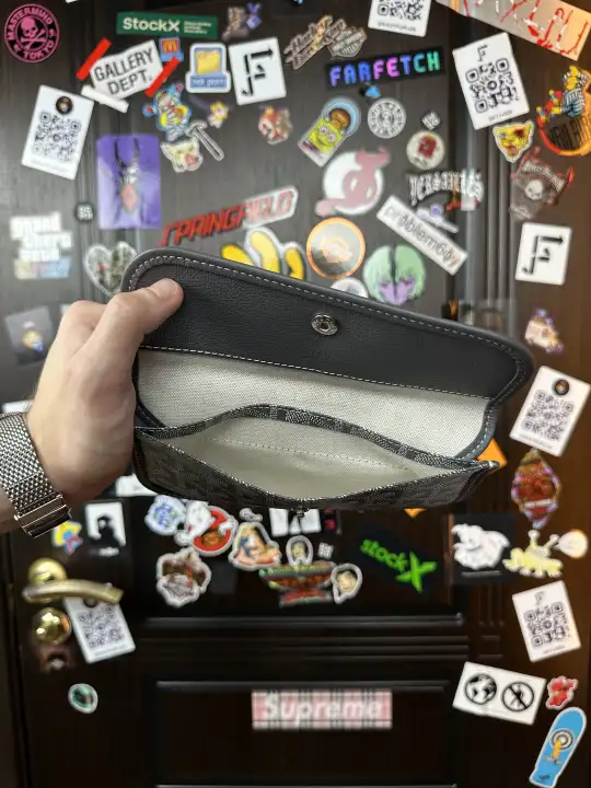 Goyard Goyard Grey Saint Louis Wallet, detail view 3