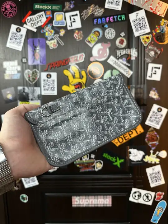 Goyard Goyard Grey Saint Louis Wallet, detail view 2