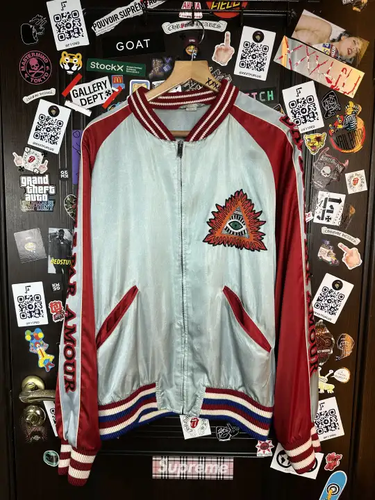 Gucci Gucci SS17 Amour illuminati Silk/Viscose XXL Bomber, detail view 4