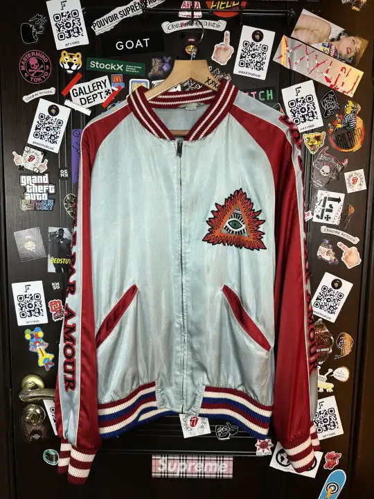 Gucci Gucci SS17 Amour illuminati Silk/Viscose XXL Bomber, detail view 5