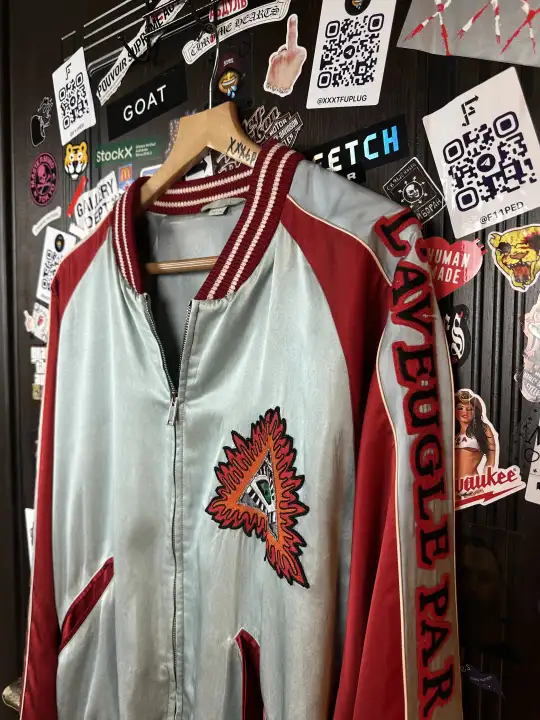 Gucci Gucci SS17 Amour illuminati Silk/Viscose XXL Bomber, detail view 11