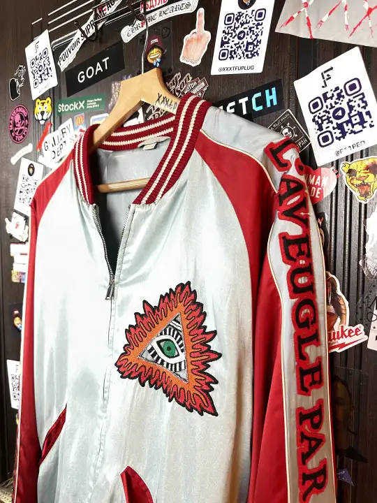 Gucci Gucci SS17 Amour illuminati Silk/Viscose XXL Bomber, detail view 13