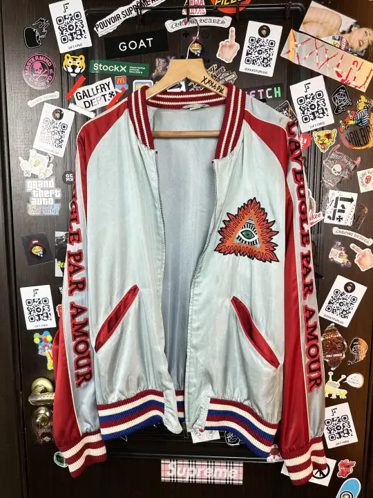 Gucci Gucci SS17 Amour illuminati Silk/Viscose XXL Bomber, detail view 19