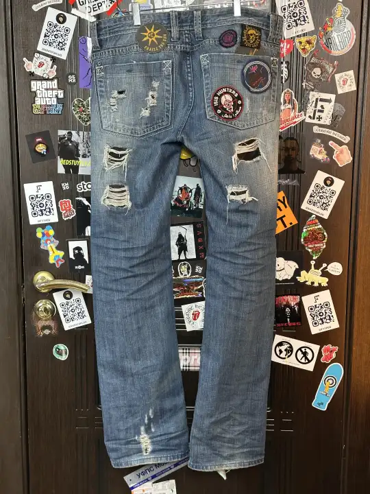 OMB x ERD OMB X ERD "FUCK PEDOPHILIA" Jeans, detail view 7