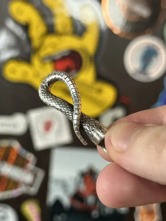 OMB x ERD OMB X ERD VVS Edenic Serpent Bracelet, detail view 18