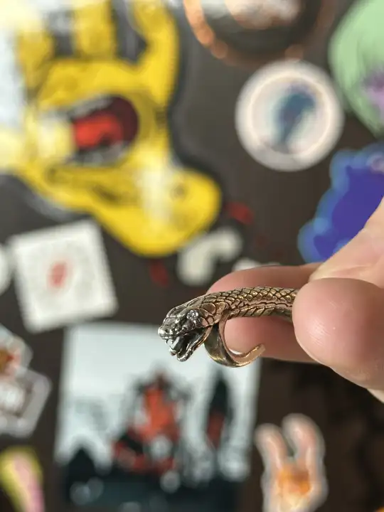 OMB x ERD OMB X ERD VVS Edenic Serpent Bracelet, detail view 2