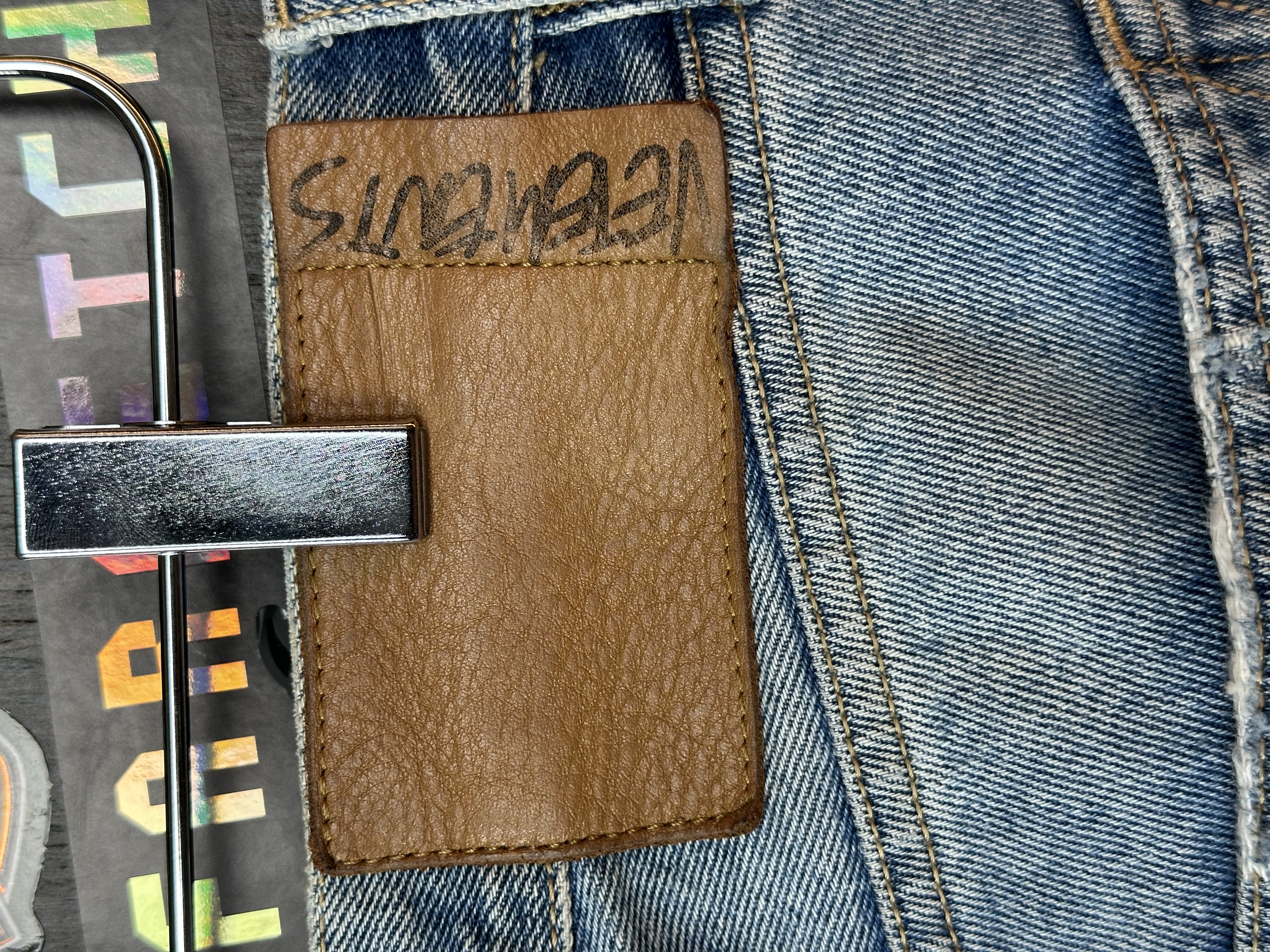 Vetements VETEMENTS FW19 Demna Anarchy Logo Distressed Blue Jeans