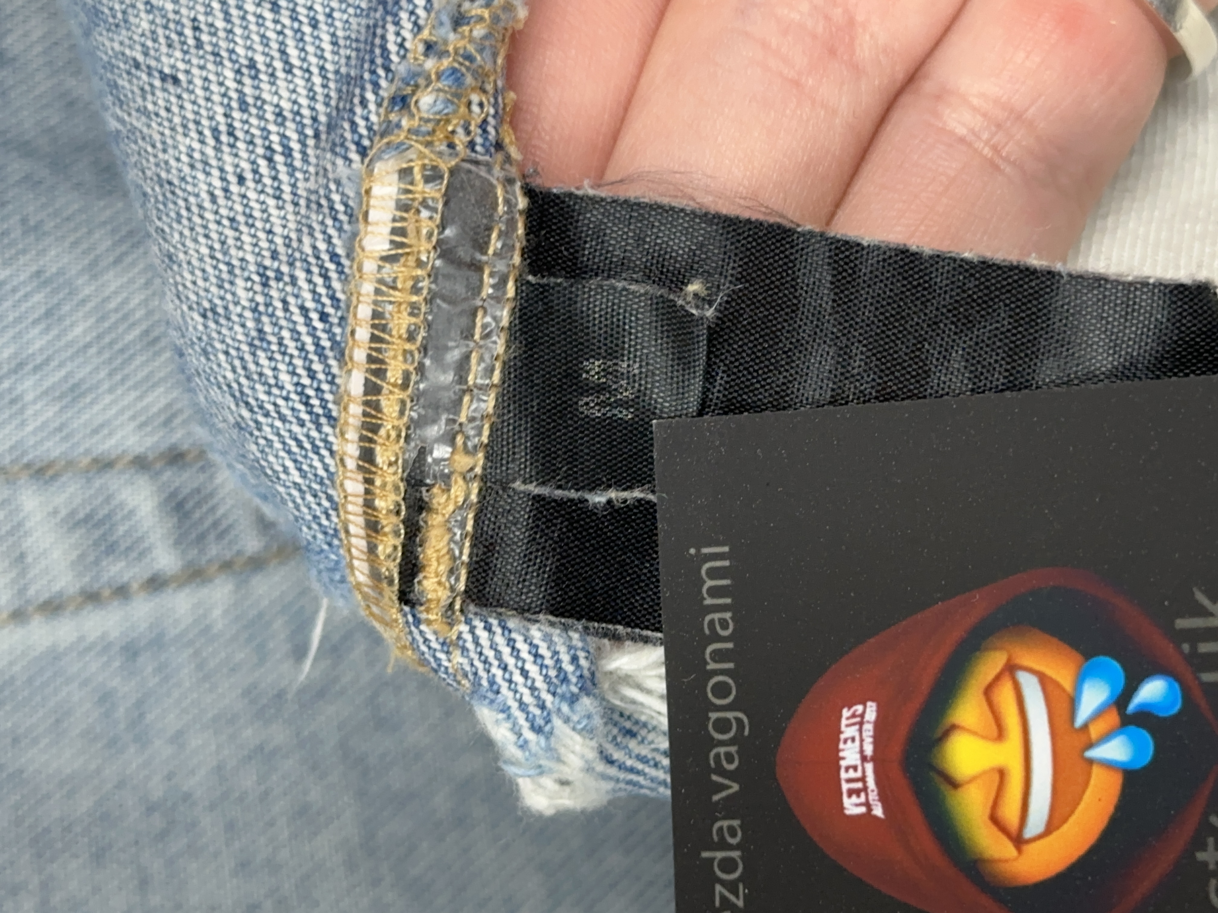 Vetements VETEMENTS FW19 Demna Anarchy Logo Distressed Blue Jeans